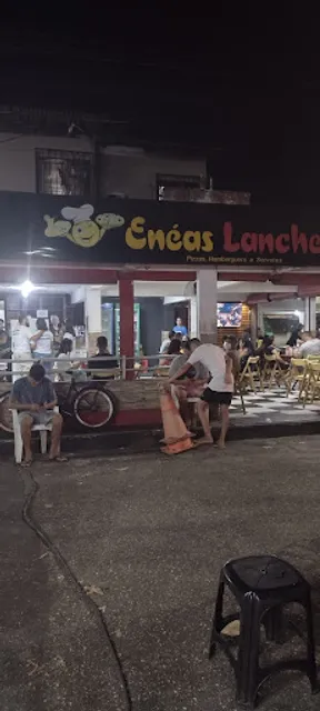 Enéas Lanches