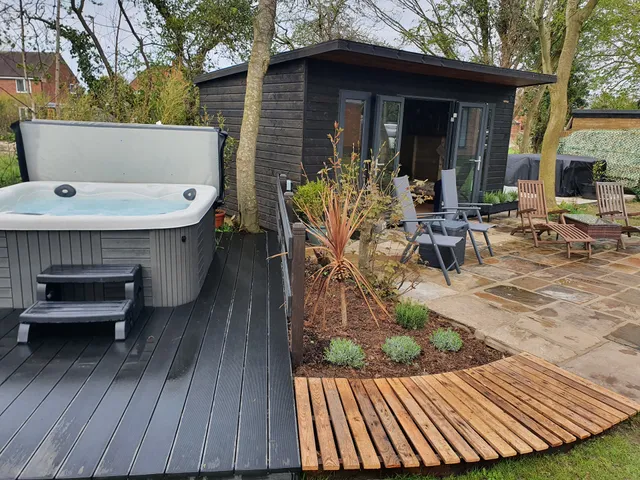 Damson Lodge Holiday Cottage