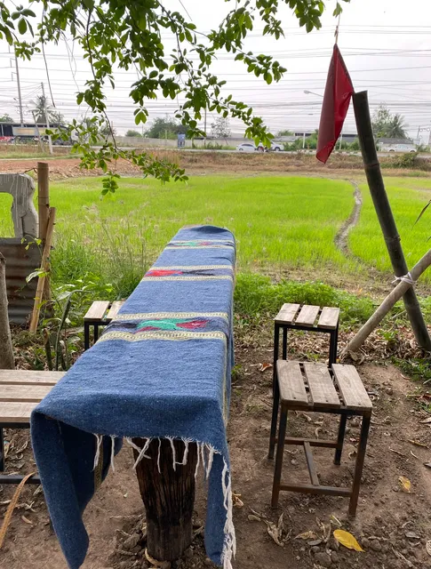 โคตรเจ๋ง pop up barbershop and craft cafe