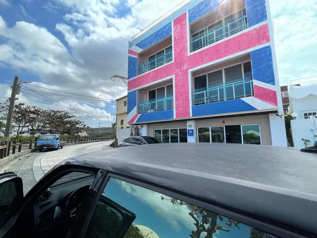 藍色漫波海景民宿