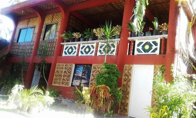 Nine Clouds Homestyle Accomodation And Restaurants