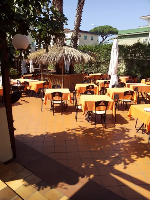 Avrora - Ristorante & Pizzeria (Ex. Franco)