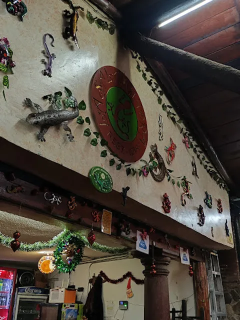 Restaurant - Cafe LA SALAMANDRA