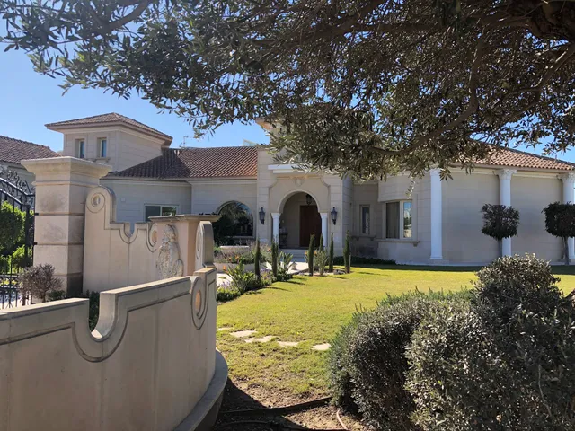 Kiti Deluxe Apartments