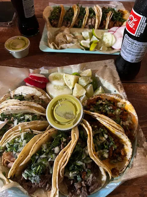 Tacos "El Carnal" - Clearwater