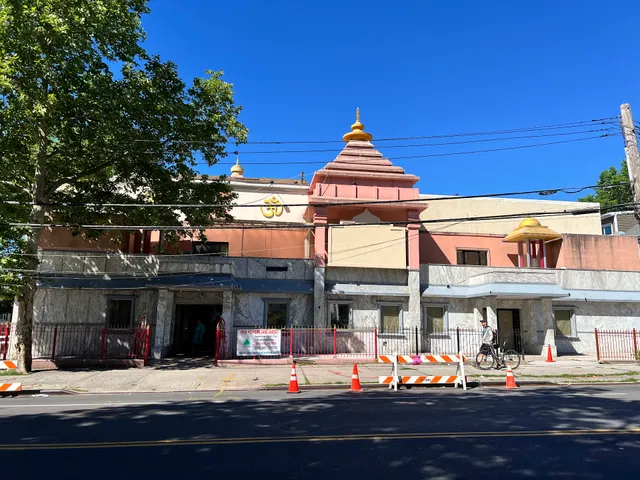 Hindu Center Temple (House of worship)