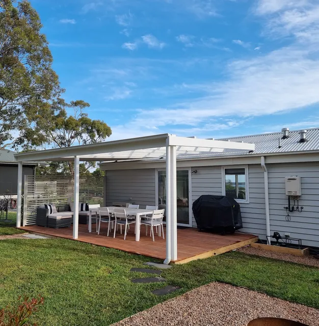 Our Metung Stays | Lakeview Retreat Metung