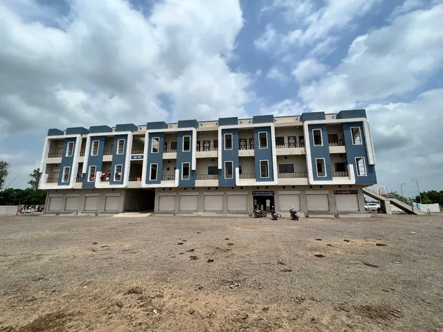 SPOT ON Mayur Square