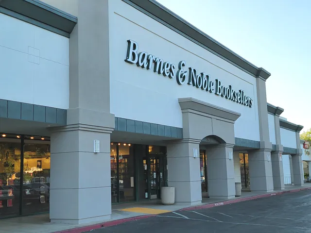 Barnes & Noble