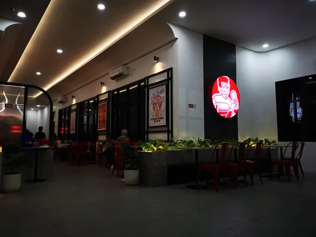 Hotway's Chicken Bojonegoro