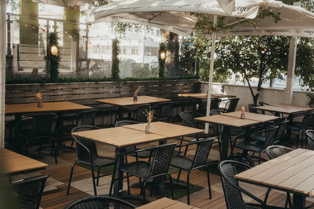 MeiMei Sushi Bar | Contemporary Kitchen