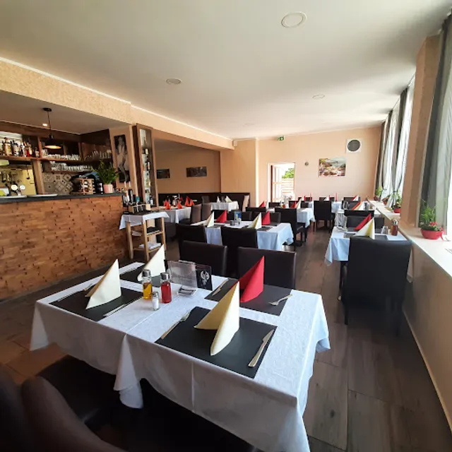 Ristorante-Pizzeria FORTUNA