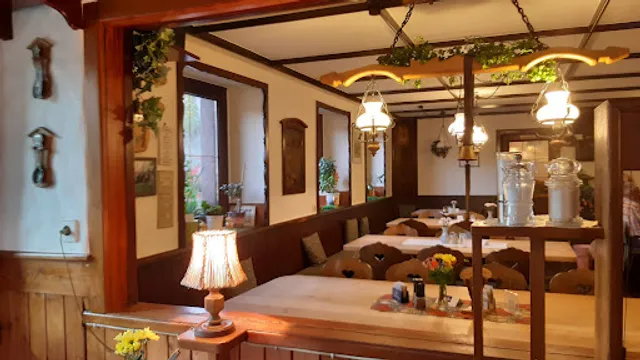 Naturgasthof und Ölmühle HIRZWALD