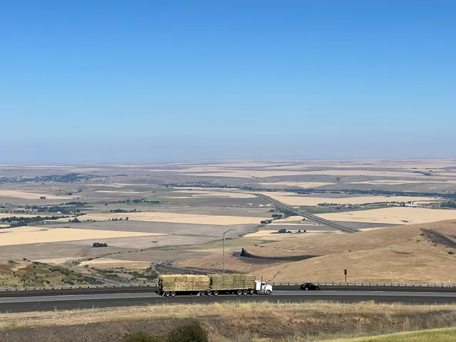 Deadman Pass Lookout Area