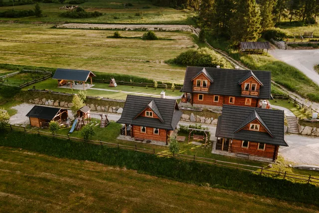 Camping log houses Widokówka
