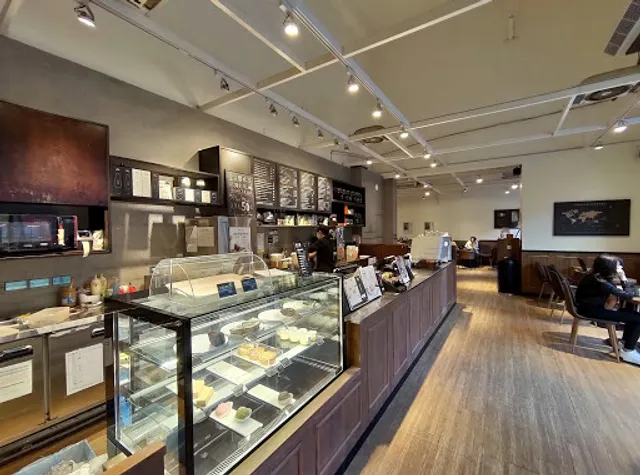 LOUISA COFFEE Tucheng ASE WeMall Shop