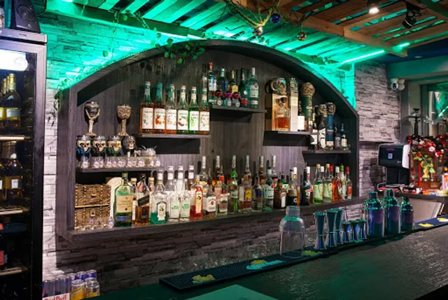 馡洛醚亞鎮 Philomia Town bar, Taipei