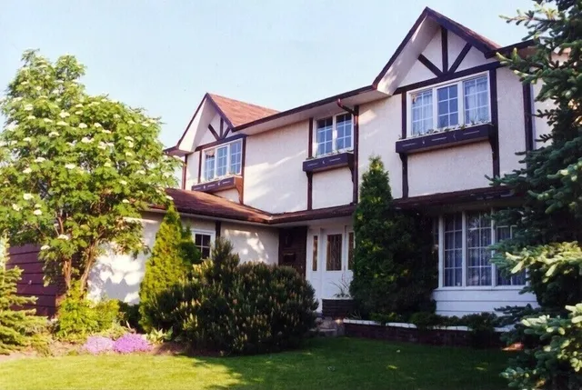 Enid's Bed & Breakfast