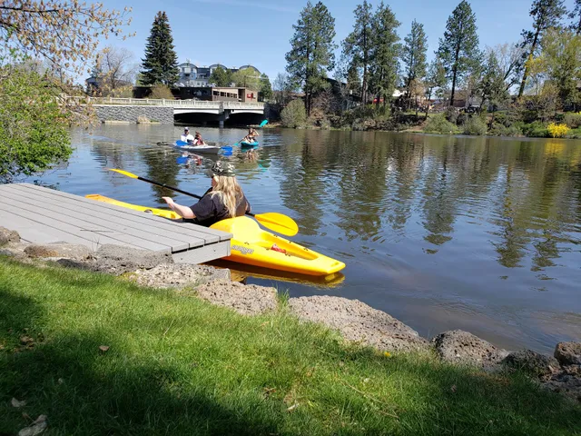 Bend Kayak School and Rentals (River Delivery and Full Day Appointments)