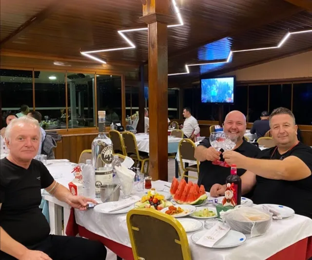 Inan Kardesler Et Lokantasi