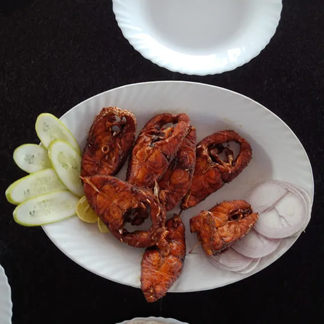 Stephens Floating Restaurant, Poovar