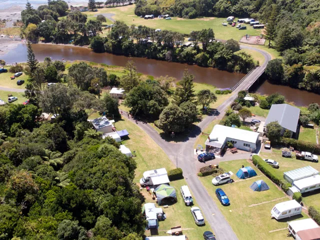 Onaero Bay Holiday Park