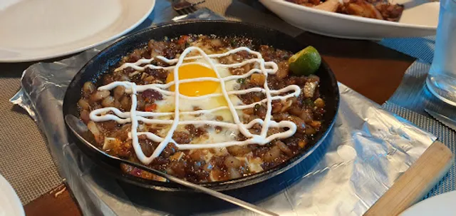 Nature's Garden Restaurant & Lounge