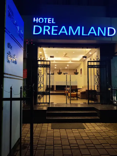 HOTEL DREAMLAND
