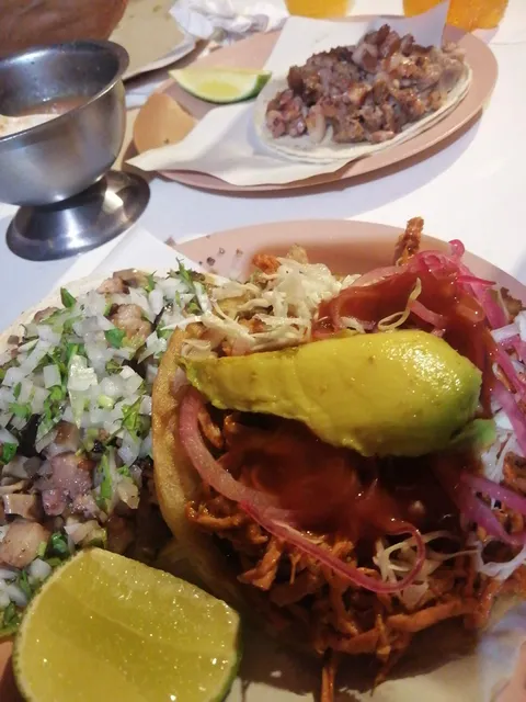 Antojitos Panuchos Y Tacos