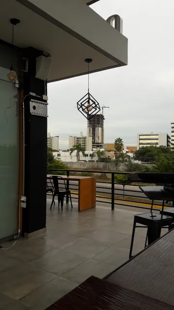 On Top Kitchen & Bar