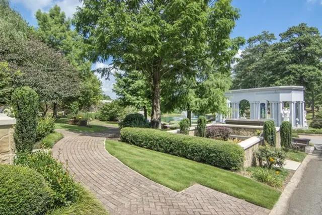 Arlington Memorial Park