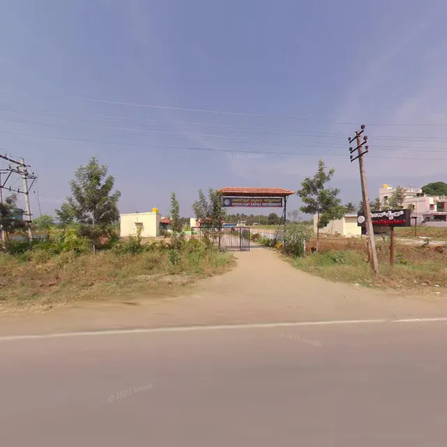 MOONlIGHT FAMIlY RESTAURANT