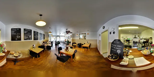 The Bay Tree Cafe & Traditional Tea Room