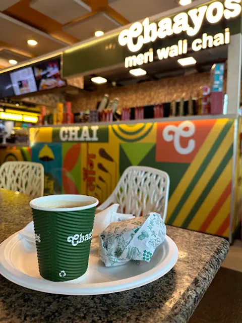 Chaayos Cafe at Fortis Hospital