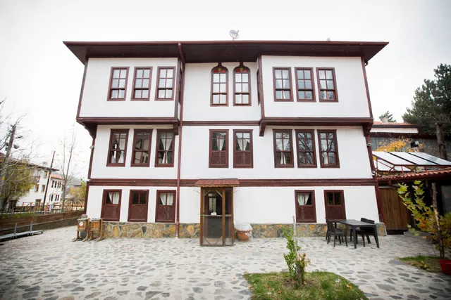 Melek Hotels Mudurnu Tekkeliler Konağı