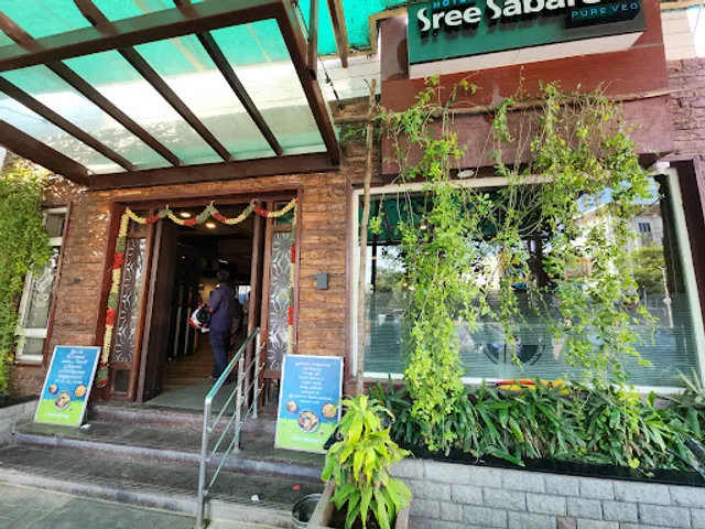 Hotel Sree Sabarees
