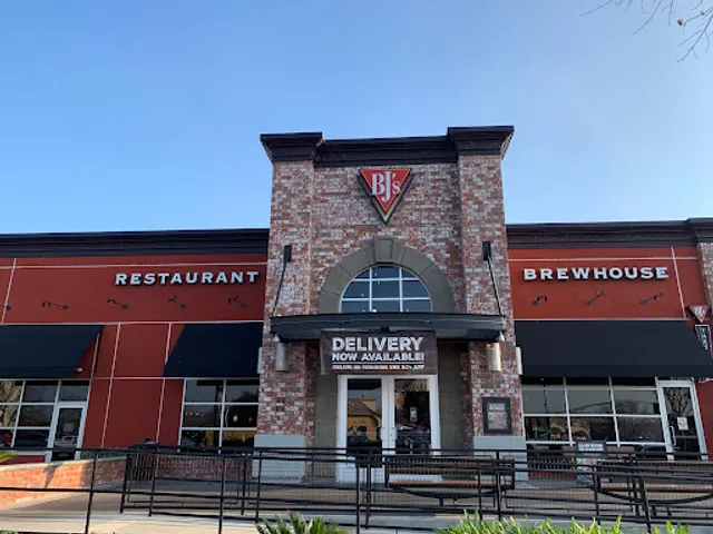 BJ's Restaurant & Brewhouse