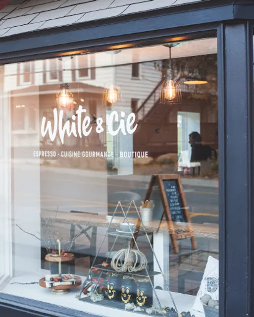Café White Et Compagnie