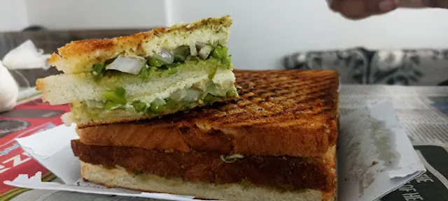 Shree Shakti Sandwich & Snacks