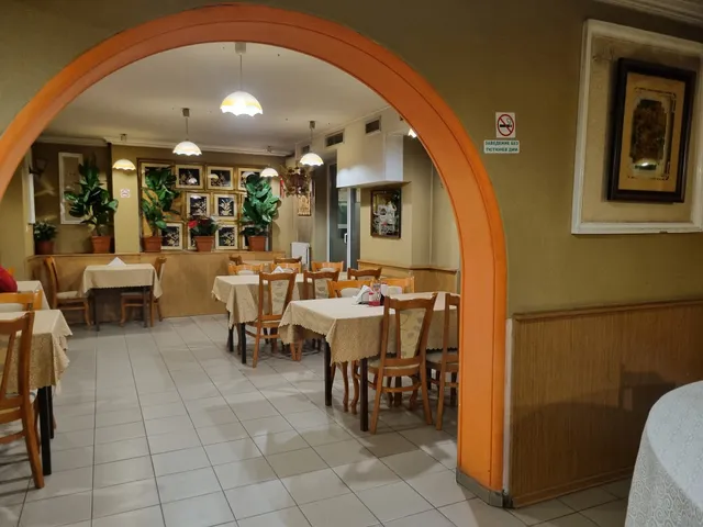 Chinese Restaurant Hua Sing Lou