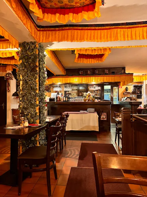 Buddha’s Eye Nepal Tibet Restaurant