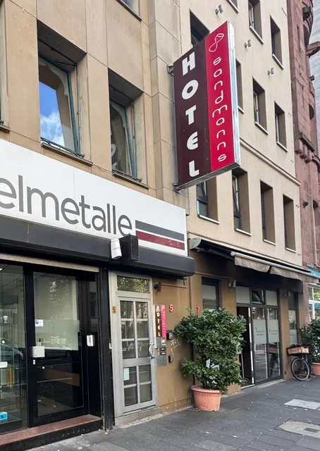 Hotel Sandmanns am Dom