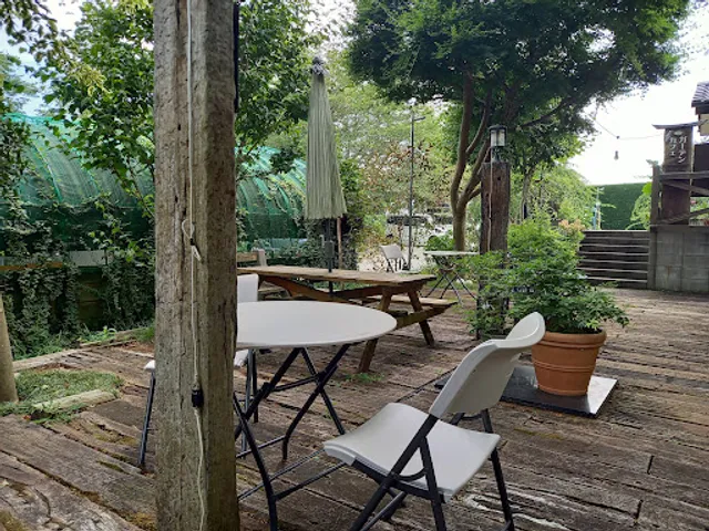 Restaurant in the Forest Franceya