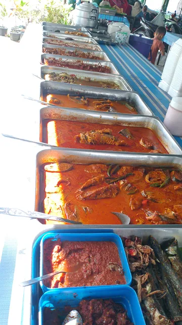 Nasi Campur Tongkang Keli