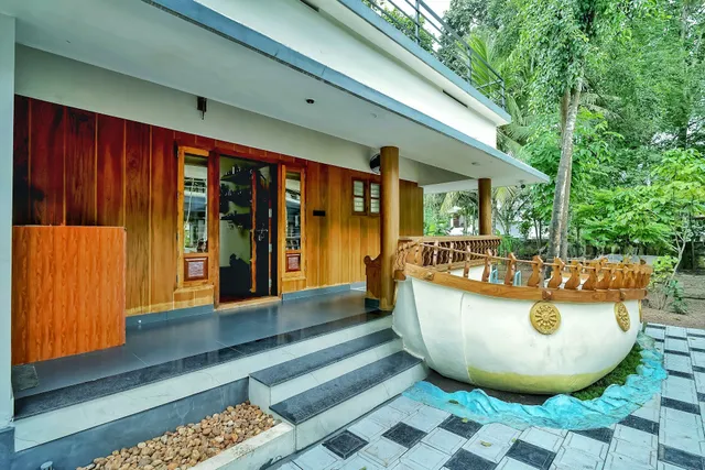 Pearlspot Homestay