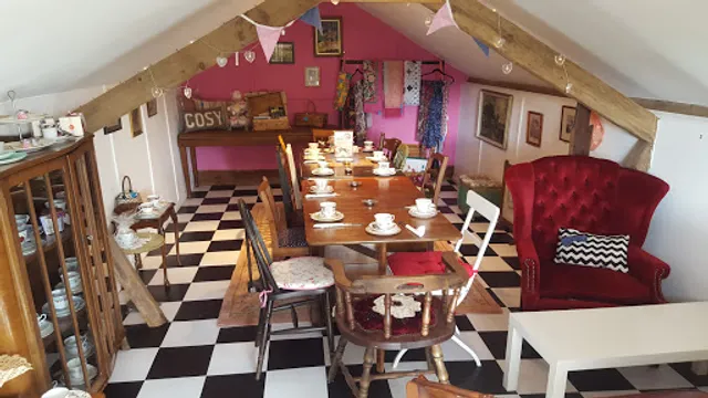 The Artea Room - Countryside Cafe and Gift Shop