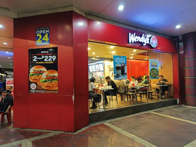 Wendy's - Fiesta Carnival Cubao