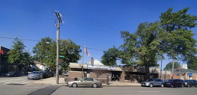 Queens Public Library at Hillcrest