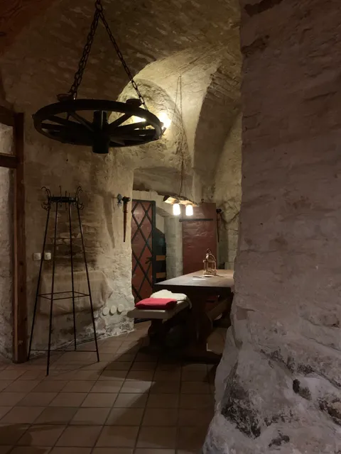 The Black Arts - Pub