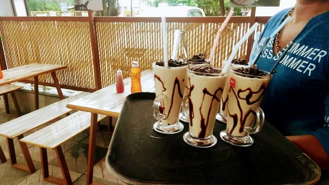 Swami '$ Creamy Cafe